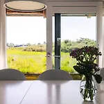 Hébergement de vacances 4 Person In *