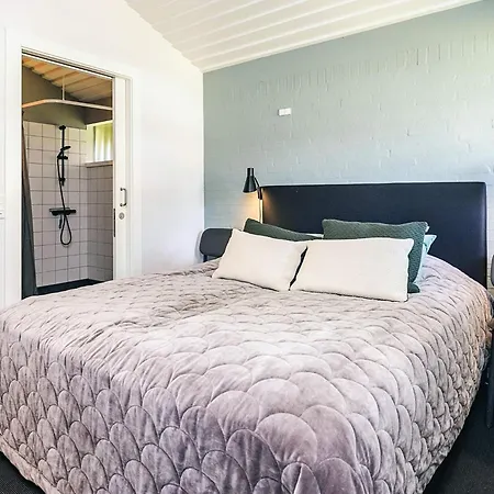 4 Person In 別荘 Karrebæksminde