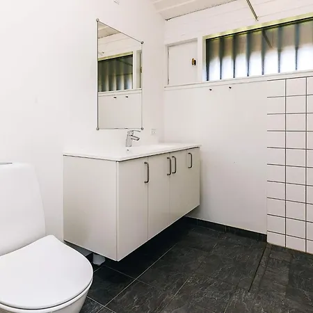 4 Person In 別荘 Karrebæksminde